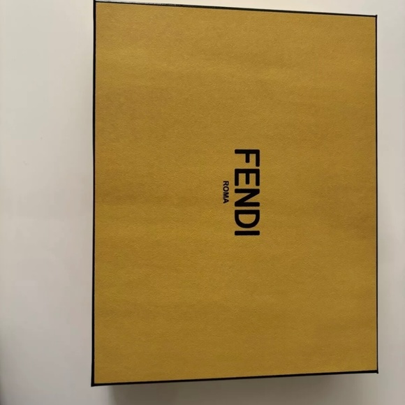 fendi nano baguette charm - Picture 2 of 4